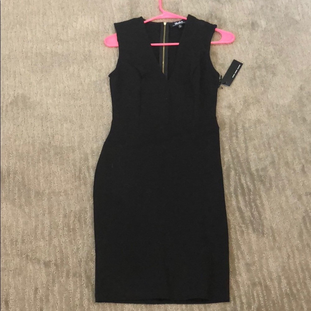 Classic black dress. New with lulus tags.